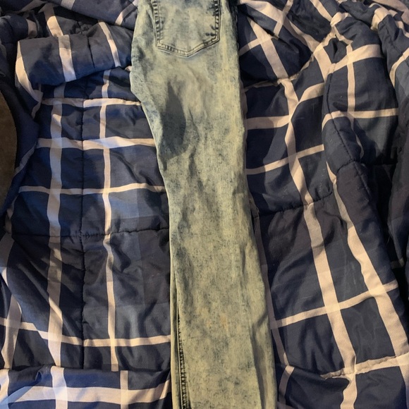 Forever 21 Ripped Jeans 29/29 - Picture 3 of 3